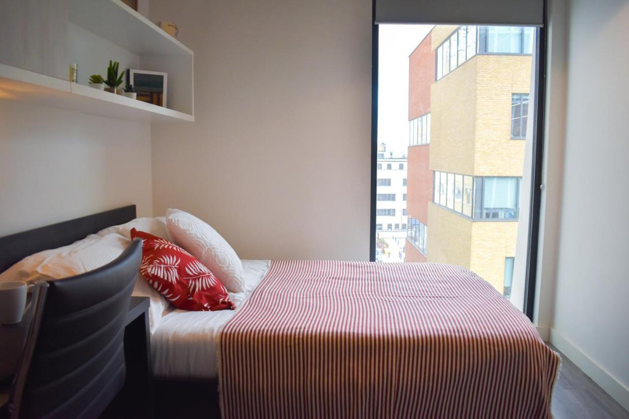 Stunning Aldgate Studio - Free Wifi And Gym! - Iq Aldgate Лондон Экстерьер фото