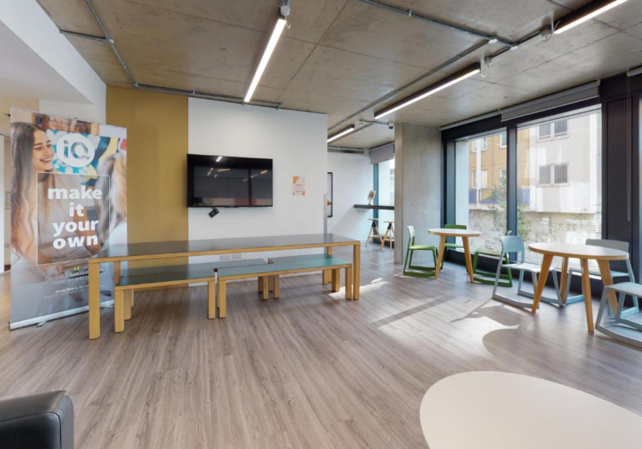 Stunning Aldgate Studio - Free Wifi And Gym! - Iq Aldgate Лондон Экстерьер фото