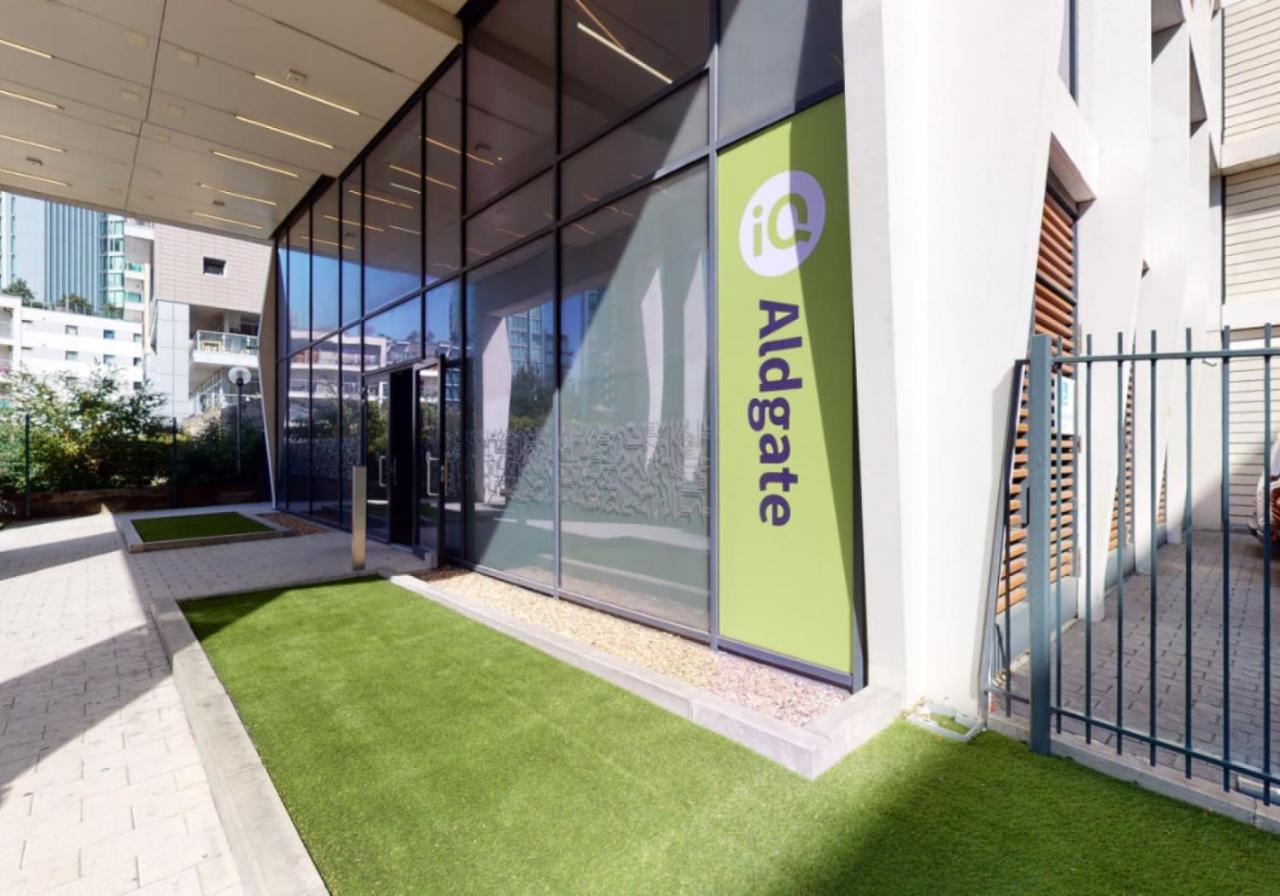 Stunning Aldgate Studio - Free Wifi And Gym! - Iq Aldgate Лондон Экстерьер фото